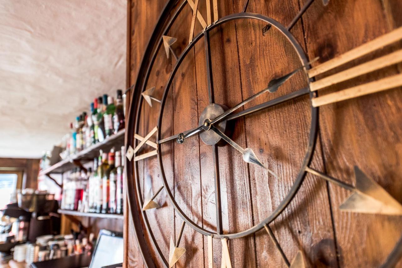 L Auberge Du Basilico Aime Buitenkant foto
